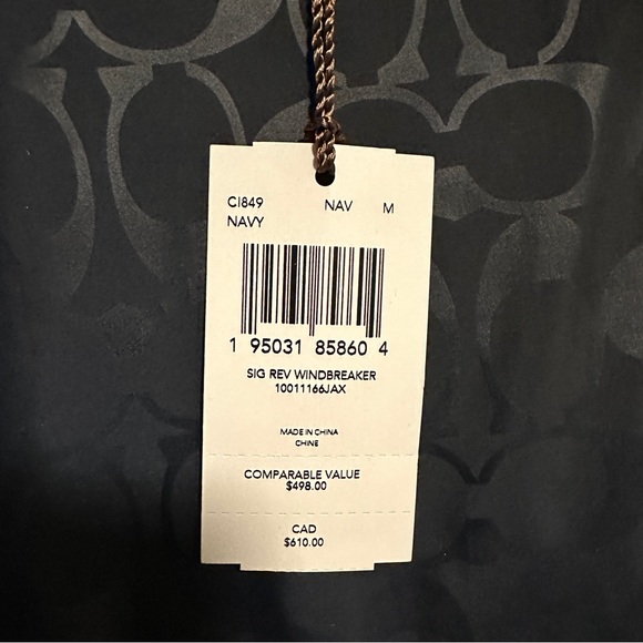 Coach - Picture 12 of 12